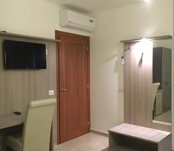 Pensionat La Piazzetta 4*